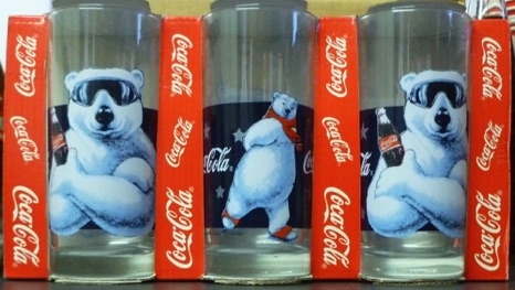 3323-2 € 9,00 coca cola glas set  van 3 afb beren (6x los glas)
